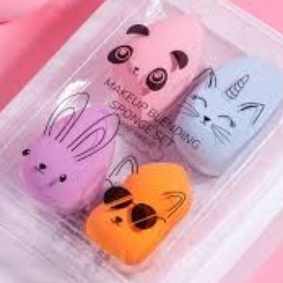 ✨CLOSET CLEAR OUT ✨  M 2 U - NYC: Makeup Blending Sponge Box Set - Picture 1 of 1